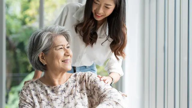 8 Nasehat Seorang Ibu yang Selalu Relevan dari Dulu Sampai Sekarang