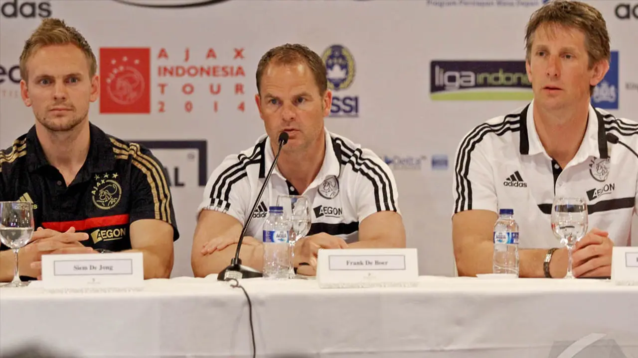 Ajax Amsterdam Tantang Persija dan Persib