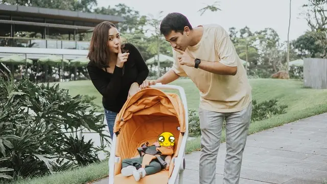 Jadi Suami Siaga, Ini Potret 7 Selebriti Pria Temani Sang Istri saat Hamil