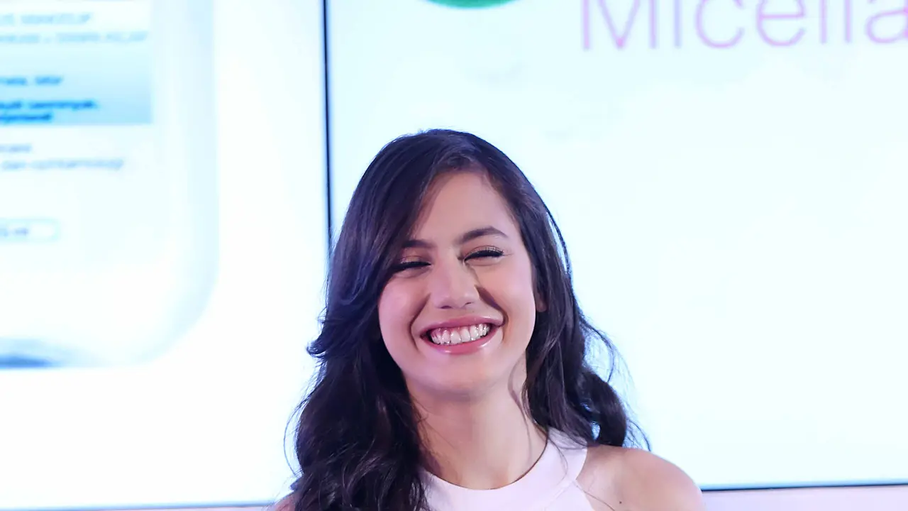 Pevita Pearce