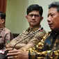 Juru Bicara MA Agung Suhadi dalam konferensi pers di Gedung KPK, Jakarta, Sabtu (7/10). KPK melakukan OTT terhadap Ketua Pengadilan Tinggi Manado SDW dan Anggota Komisi XI DPR periode 2014-2019 dari Fraksi Partai Golkar, AAM. (Liputan6.com/Helmi Afandi)