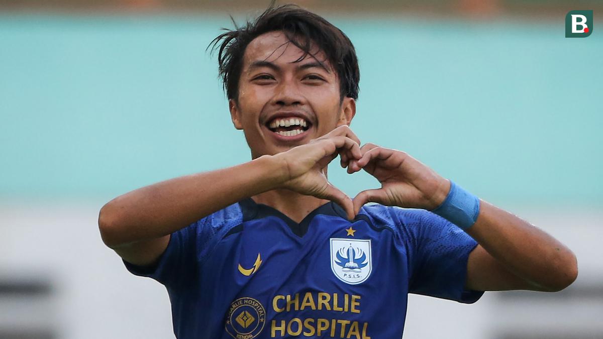 Foto: Gol Injury Time Riyan Ardiansyah Pastikan Kemenangan PSIS ...