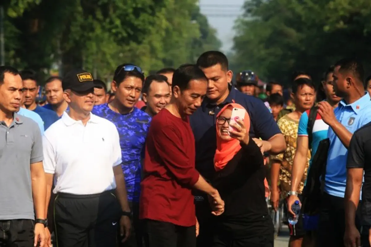 Jokowi di CFD Solo