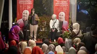 Istri calon presiden nomor urut 3 Ganjar Pranowo, Siti Atikoh Suprianti hadir dalam acara silaturahmi bersama pelaku UMKM dan wisata di Kafe Pupuk Bawang Batu, Jalan Panglima Sudirman, Pesanggrahan, Kota Batu, Jawa Timur, Sabtu (27/1/2024). (Foto: Dokumentasi PDIP).