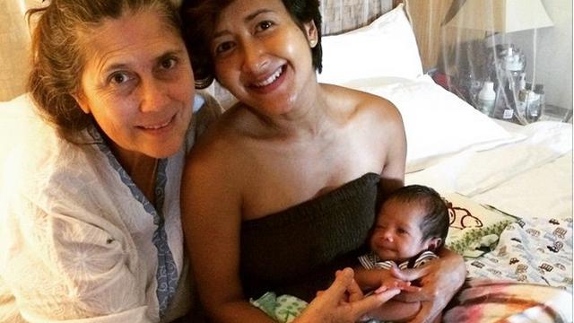 6 Selebriti yang Melahirkan dengan Gentle Birth, Tangguh Banget