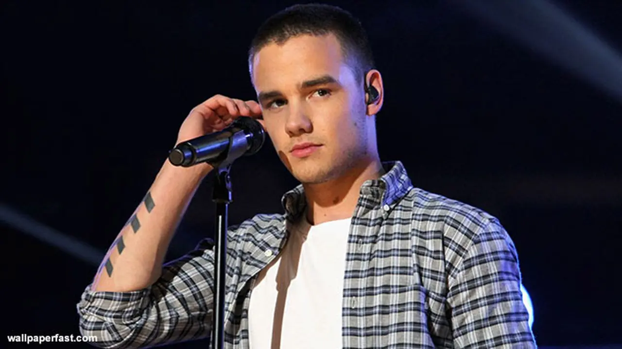 liam-payne-130822b.jpg