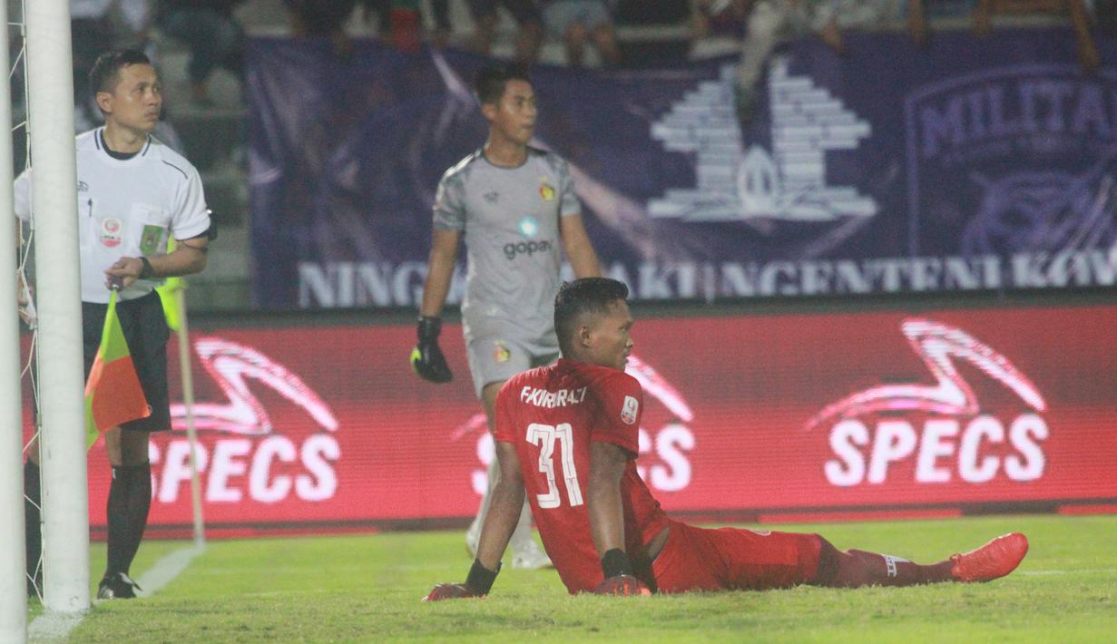 Musim depan Persik Kediri kembali ke habitatnya yakni kasta tertinggi sepak bola Indonesia, seperti yang mereka lakoni saat era 2000an awal. (Bola.com/Gatot Susetyo)