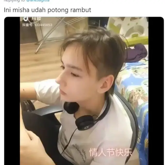 Bikin Wanita Minder, Remaja Pria Disebut Sosok Tercantik di Dunia
