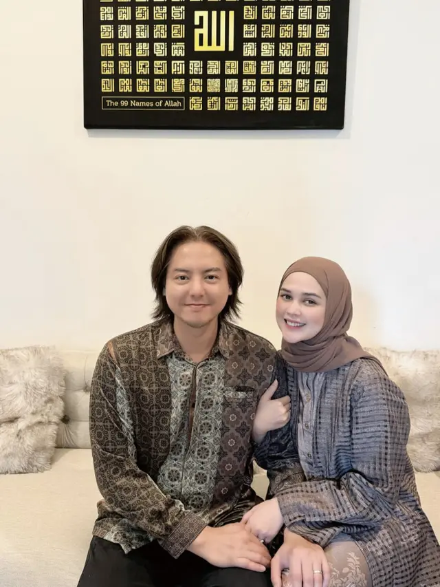 Potret Ruang Tamu Minimalis Rumah Cut Meyriska dan Roger Danuarta