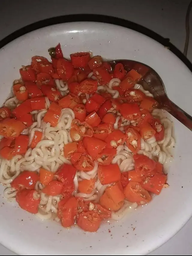 6 Menu Kombinasi ala Pencinta Pedas Ini Tak Biasa, Bikin Melongo