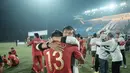 Rachmat Irianto sudah dipercaya masuk timnas sejak usia muda. Bahkan pemain berusia 21 tahun ini telah mempersembahkan gelar juara Piala AFF U-22 2019 di bawah asuhan Indra Sjafri. Rian menjadi sosok penting di timnas U-22 pada saat itu. (Liputan6.com/IG/@rachmatirianto)