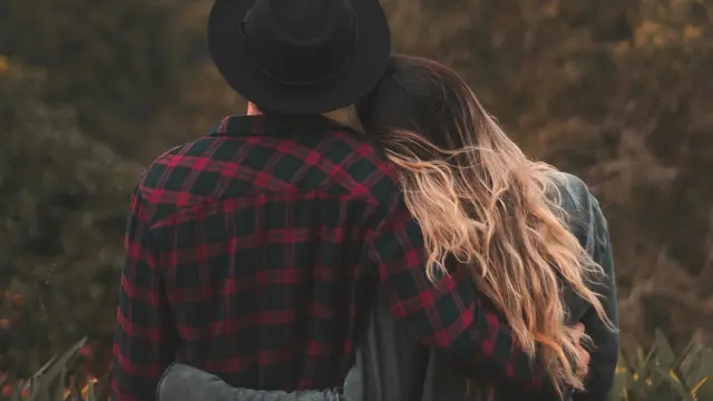 Ilustrasi Romantis