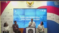 Gubernur Jateng Ganjar Pranowo dan Menparekraf Sandiaga Uno di The Weekly Brief with Sandi Uno, Senin, 5 Desember 2022.&nbsp; (Liputan6.com/Henry)