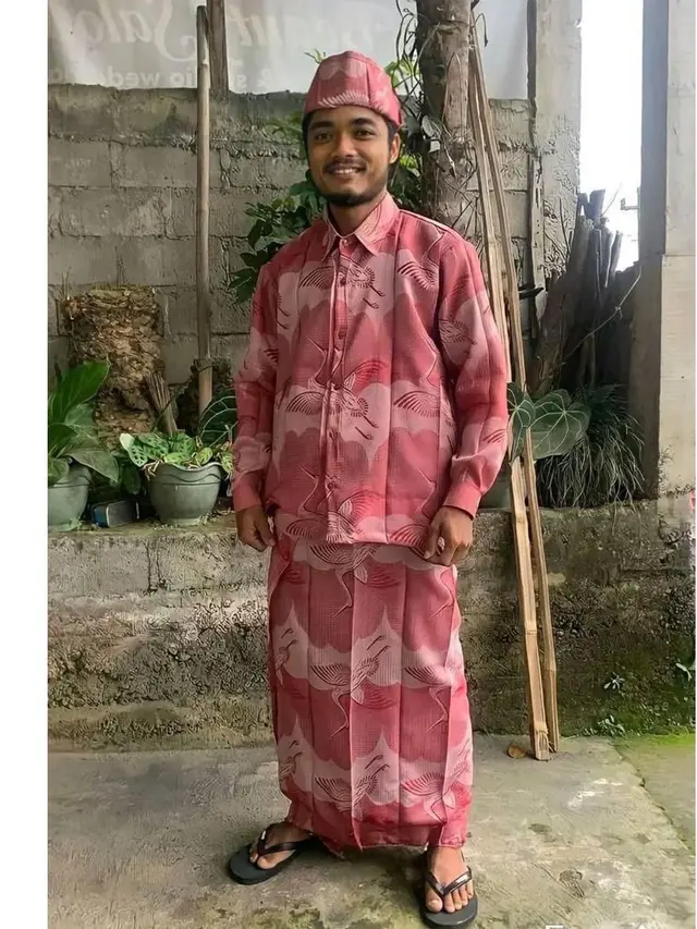 Viral Baju Lebaran Kelewat Unik Terbuat dari Gorden, Ini 6 Potretnya
