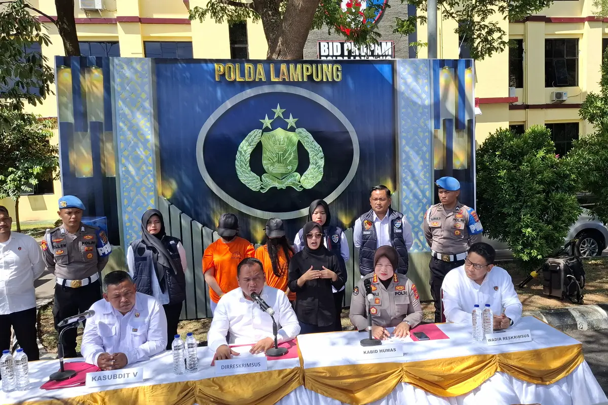 Dua selebgram di Lampung diringkus polisi lantaran mempromosikan situs judi online jaringan Kamboja