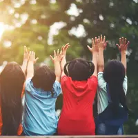 Cara mengenali kecerdasan non-akademik anak sejak dini. (Foto/Dok: freepik/jcomp)