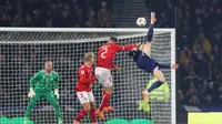 Keren! Gol Akrobatik Scott McTominay Dipajang di Museum Seni Skotlandia