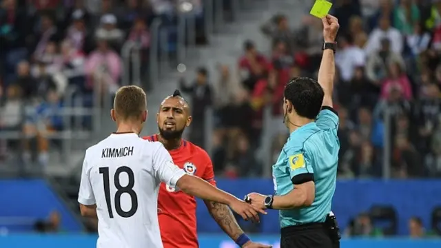 Arturo Vidal - Joshua Kimmich