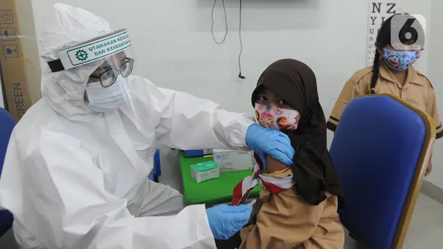 FOTO: Pemeriksaan Kesehatan Murid Baru Sekolah Dasar Negeri