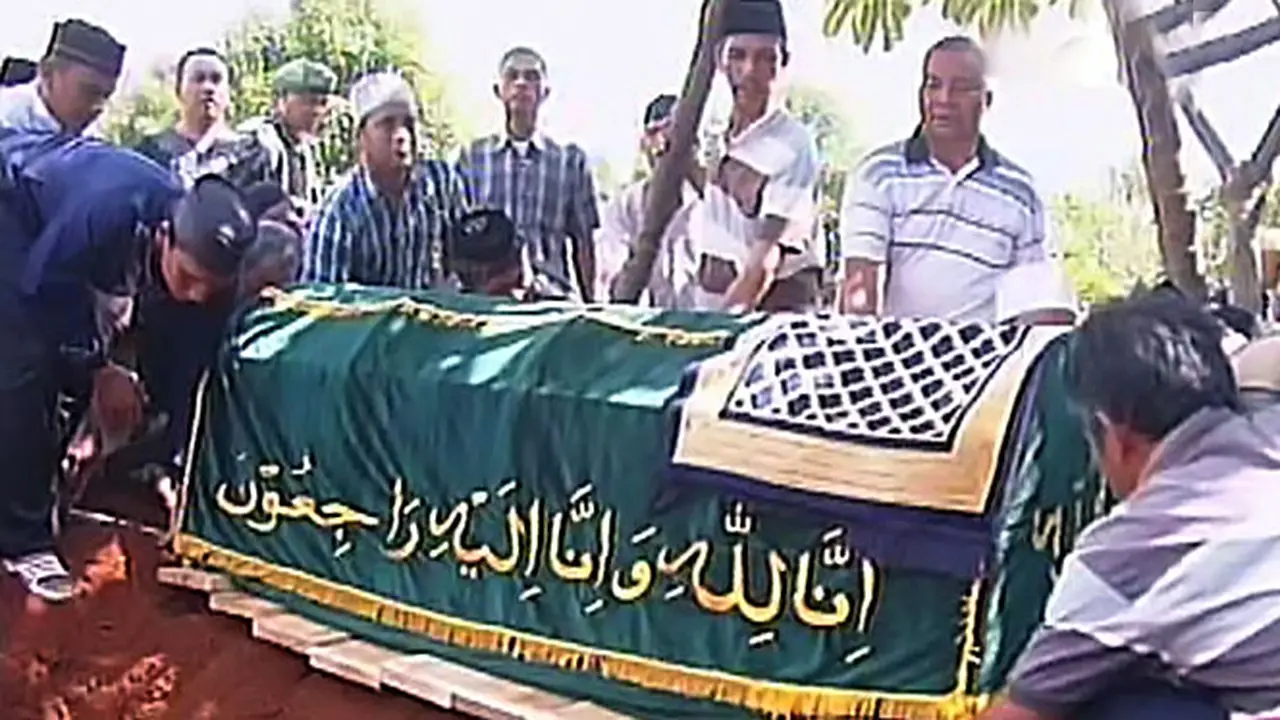 (Lip6petang) PEMAKAMAN KORBAN BUS MAUT SUBANG