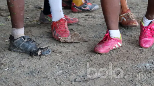 Deretan Sepatu