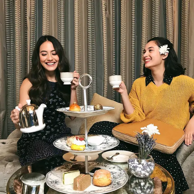 8 Potret Persahabatan Pevita Pearce dan Chelsea Islan, Kompak Banget