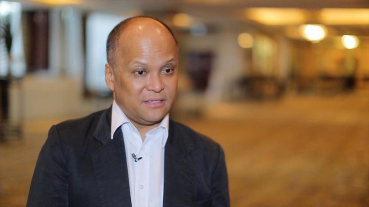 Wawancara Ekslusif: Ekonomi Digital di Mata Ilham Habibie - Video ...
