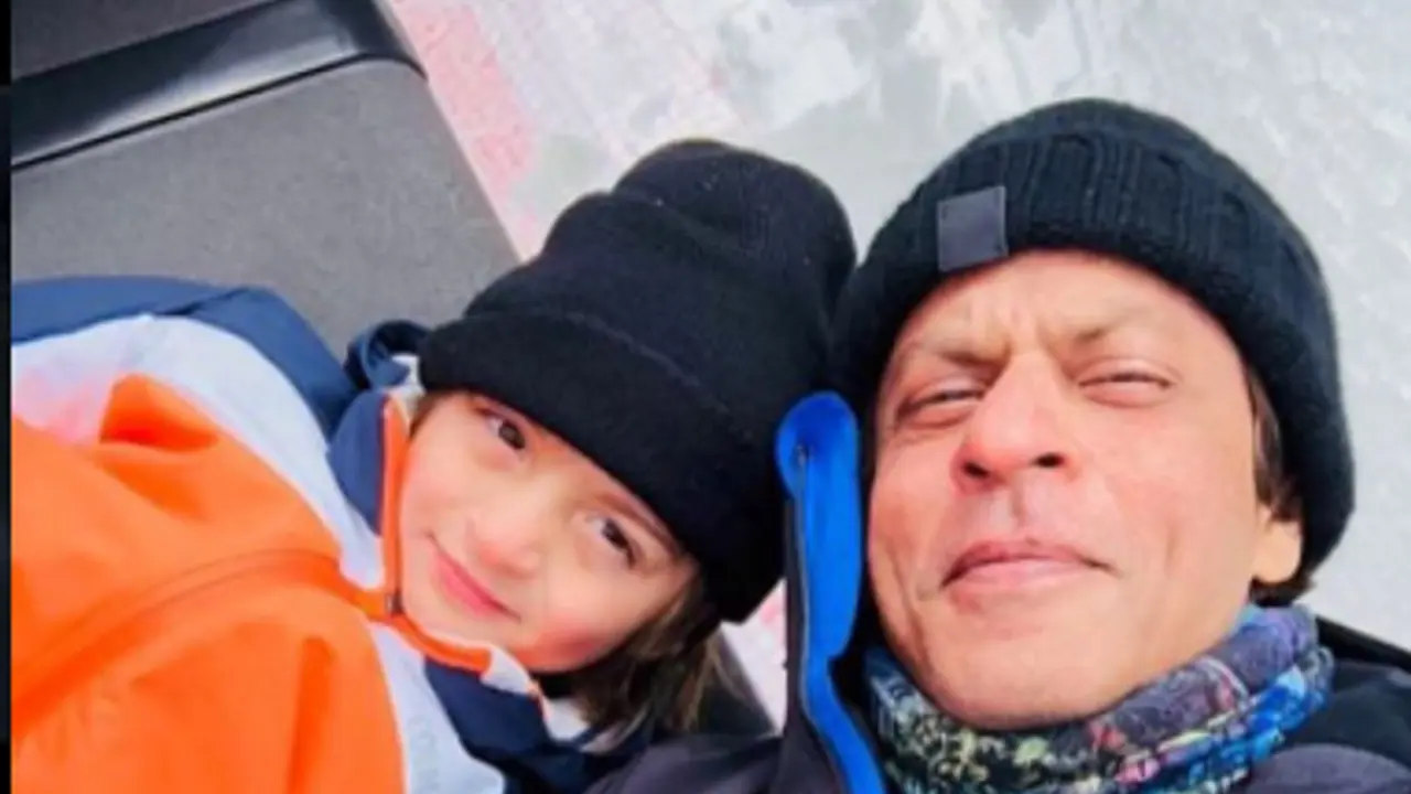 [Bintang] Shahrukh Khan dan AbRam Khan