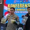 Polisi mengungkap produksi ganja cair untuk vape di Bali. (Liputan6.com/Pramita Tristiawati)