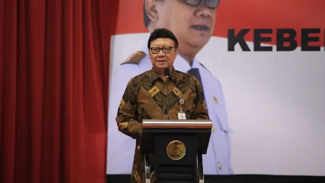 Tjahjo Kumolo