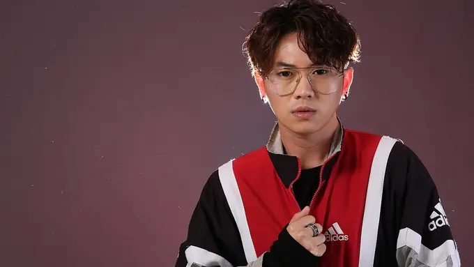 [Bintang] Rafael Keluar Zona Nyaman Garap Single Baru, Impresi