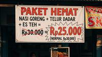Trik Harga Psikologis di Warung Biar Pembeli Balik Lagi. Foto: Gemini