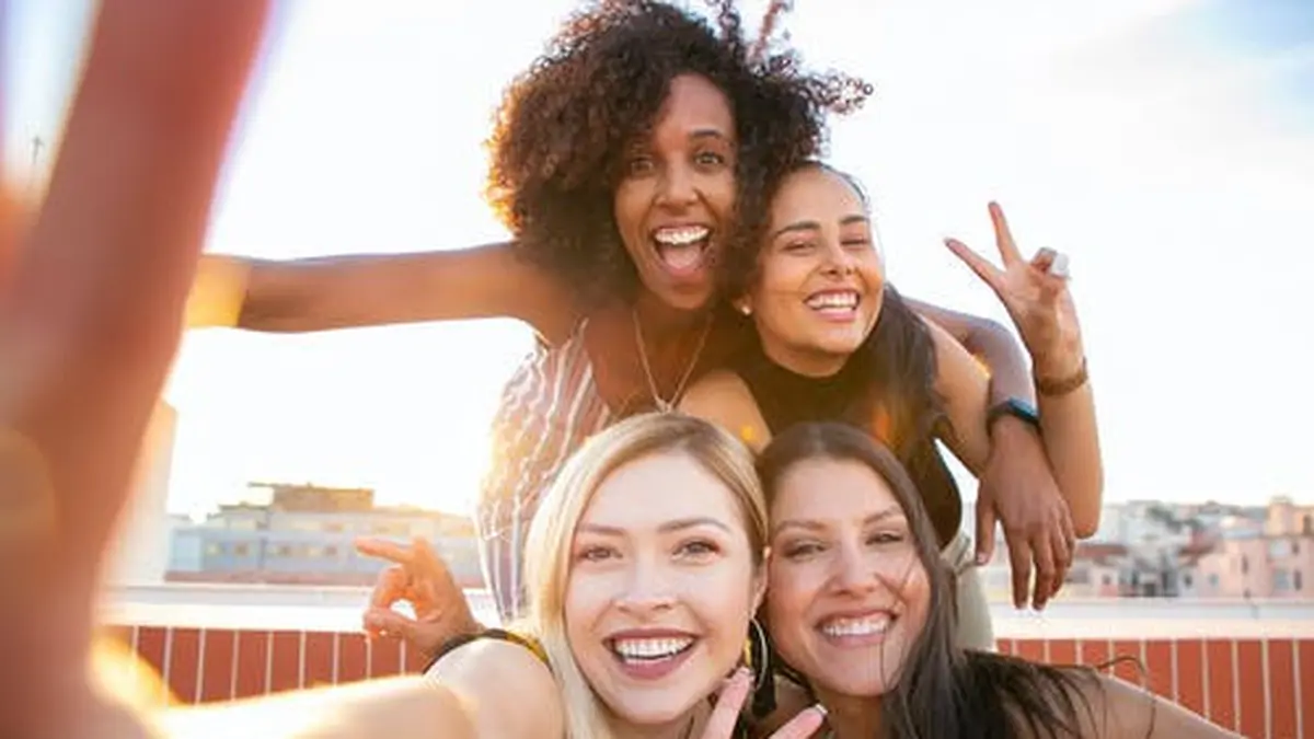 Kata-Kata Bijak tentang Sahabat yang Menguatkan Hubungan