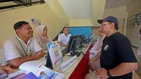 Dispendik Surabaya membuka posko PPDB untuk permuda masyarakat mendaftar. (Istimewa)