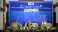 Komisi I DPR-RI bersama Kemkominfo RI menggelar seminar Literasi Digital untuk Masyarakat dengan tema "Masyarakat Cerdas, Tangkal Hoax untuk Pemilu Damai" di Aula PMI Aceh, Banda Aceh, Kamis (25/1/2024).