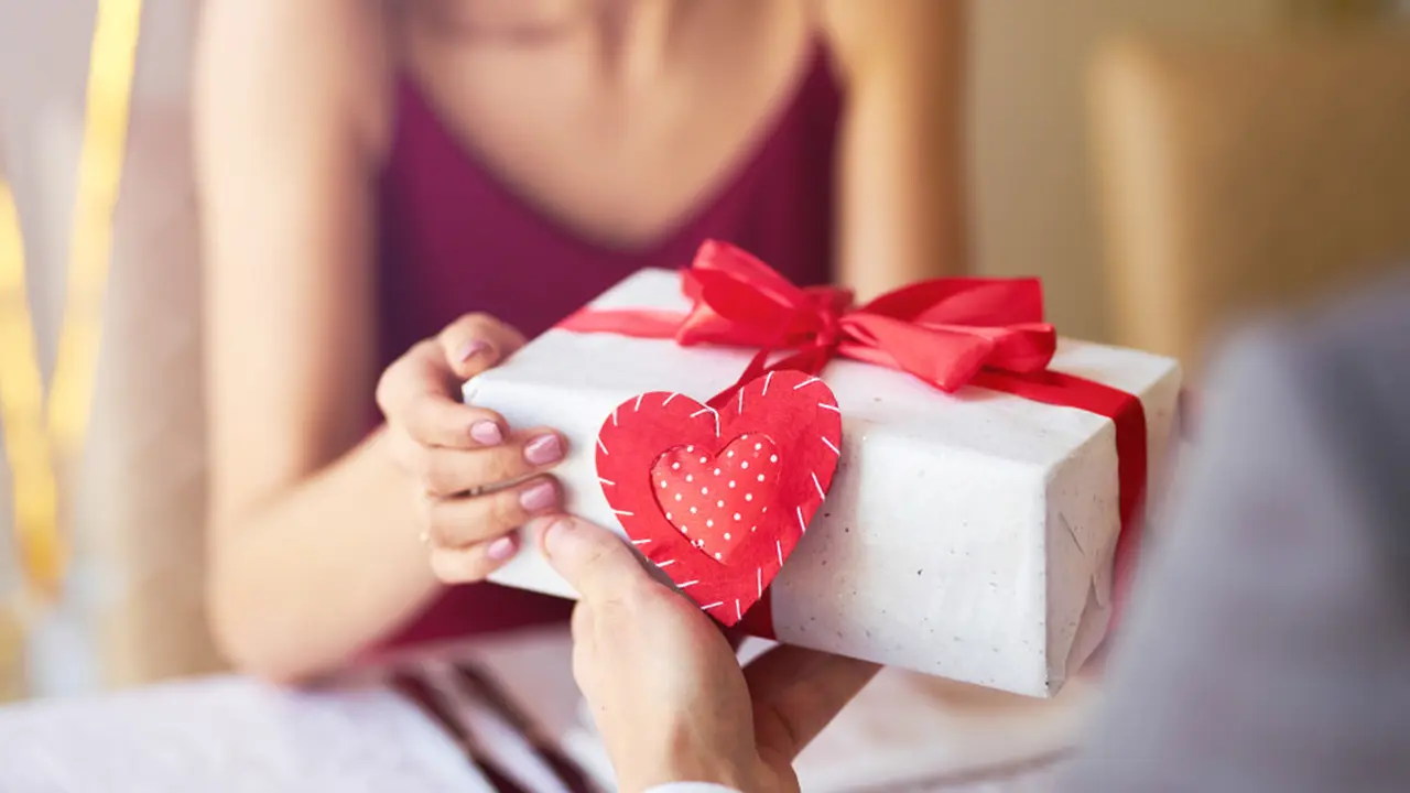 Kado Valentine untuk Pacar yang Romantis