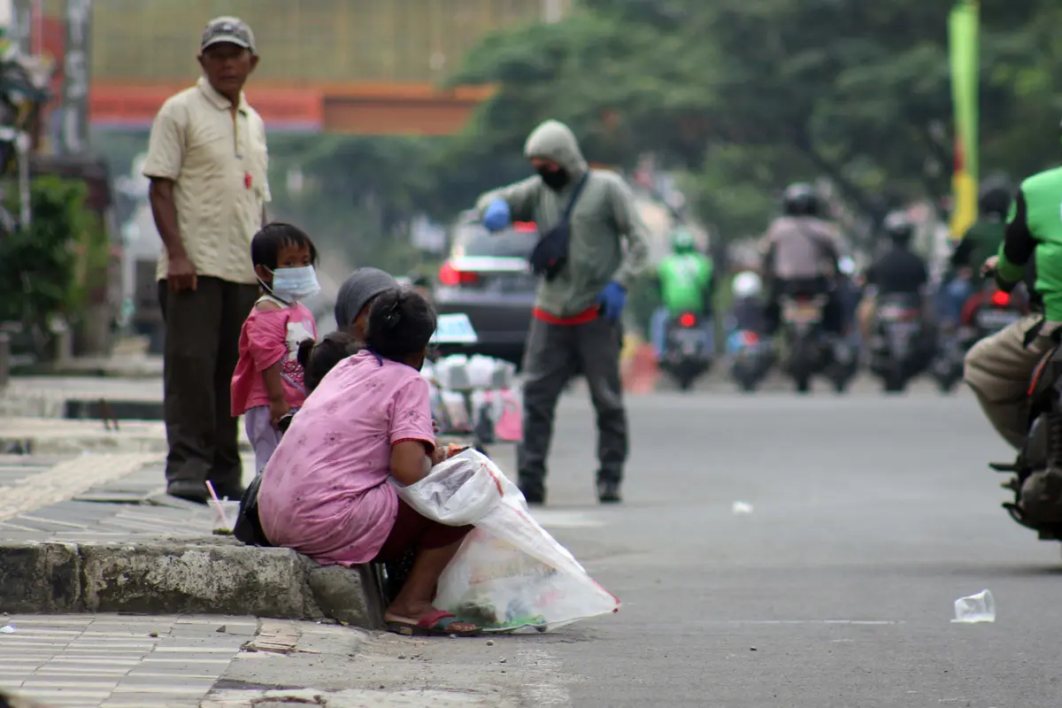 Dampak COVID-19, Angka Kemiskinan dan Pengangguran Bakal Meningkat