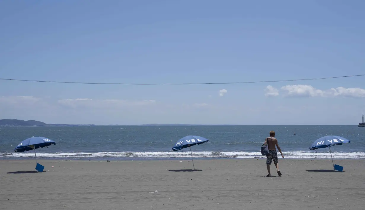 Gelombang tsunami setinggi hingga 1 meter diperkirakan akan menghantam Hokkaido, pulau paling utara Jepang, pada pukul 10.00 waktu setempat. (Yuichi YAMAZAKI/AFP)