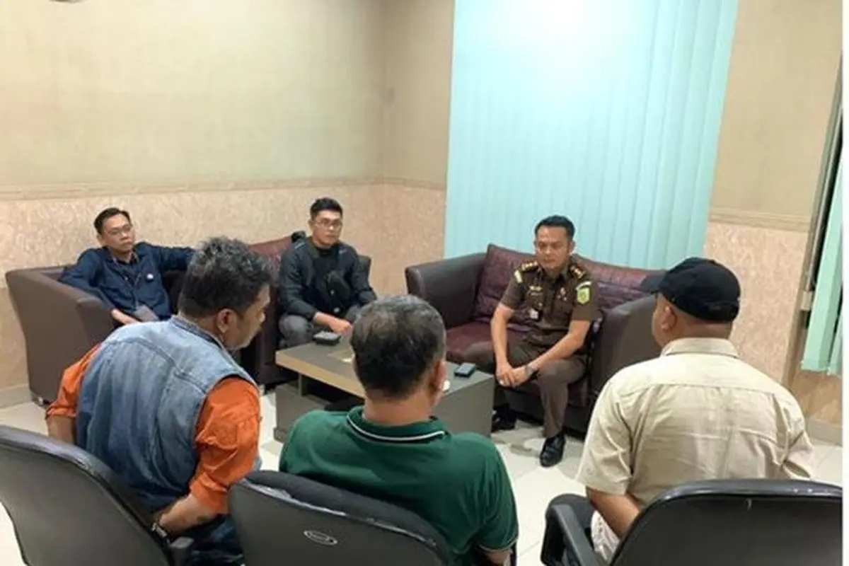 Wartawan Gadungan