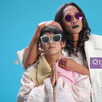 Aming dan Evelyn merupakan pasangan yang unik. (Fotografer: Bambang E. Ros, Make Up: @vera_kusumadewi, Wardrobe: @youngwoong_official, Stylist: Indah Wulansari, DI: Muhammad Iqbal Nurfajri/Bintang.com)