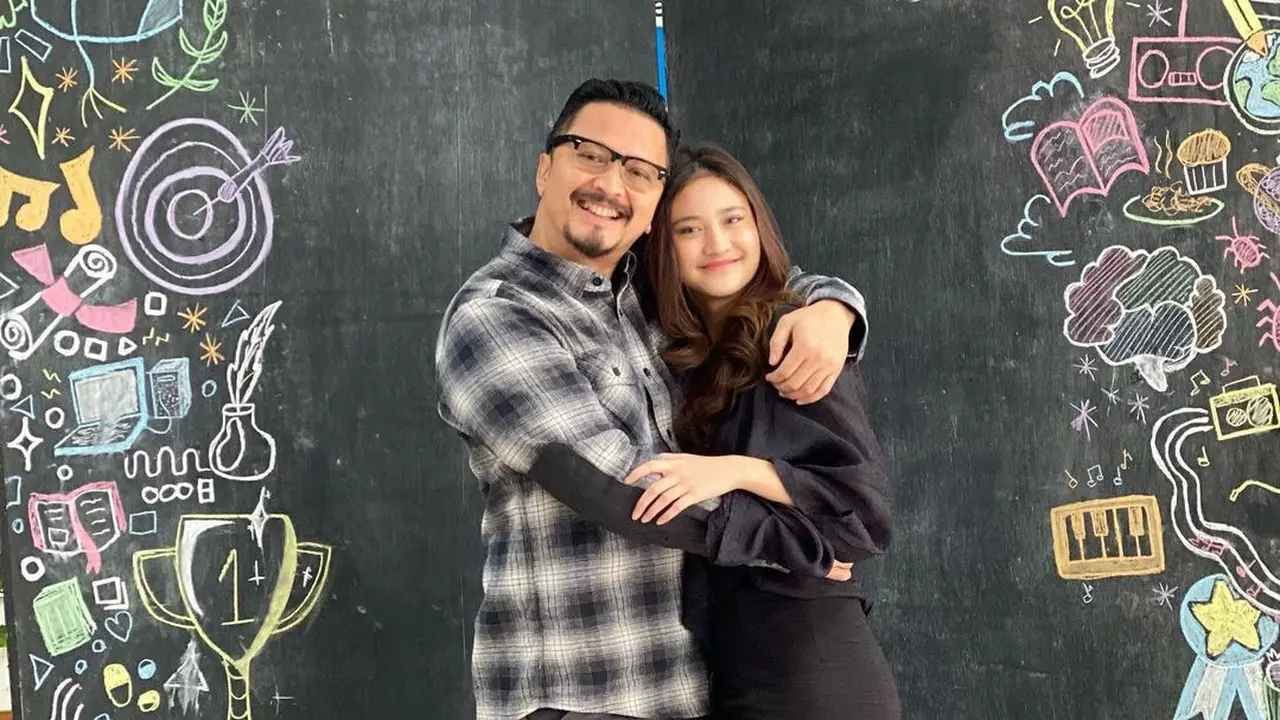8 Momen Kompak Ferry Maryadi dan Anak Perempuannya, Jadi Sorotan Netizen