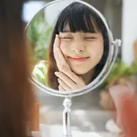 Ilustrasi wajah glowing. (c) theshots.contributor@gmail.com/Depositphotos.com