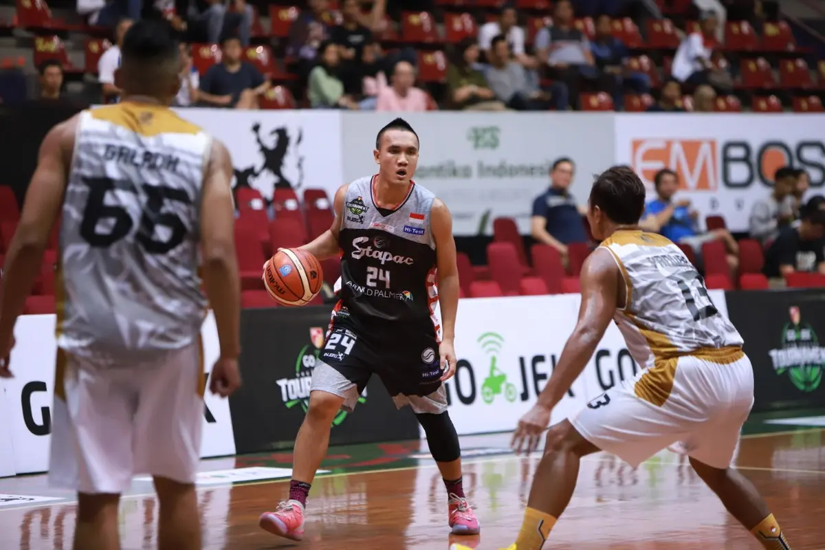 Aksi pemain baru Stapac Agassi Goentara