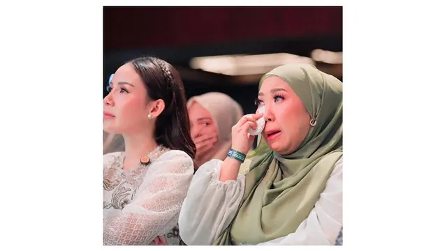 6 Penampilan Artis di Kajian Ustaz Hilman Fauzi, dari Inara Rusli hingga Kiky Saputri