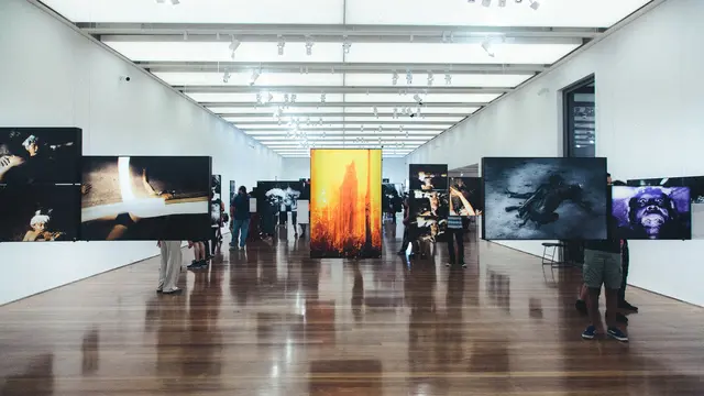 Ilustrasi pameran