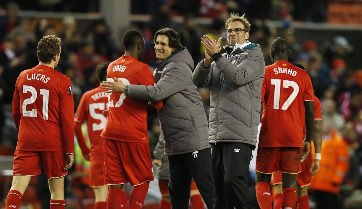  Liverpool lolos ke babak 16 besar setelah menyingkirkan  FC Augsburg dengan agregat gol 1-0. (Reuters / Andrew Yates)