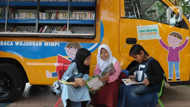 Perpustakaan Mobil Keliling