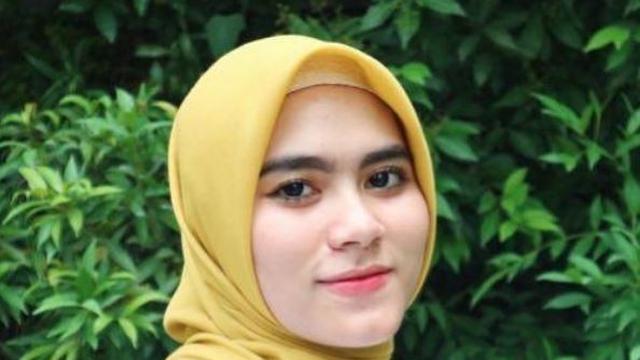 Resmi Menikah, Ini 6 Potret Dewi Amalia Istri Ajudan Pribadi yang Memesona