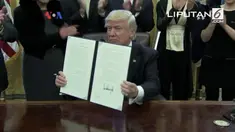 Presiden Donald Trump membela kebijakannya untuk melarang masuknya warga dari tujuh negara berpenduduk mayoritas Muslim