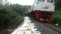 Jalur Kereta Bogor-Sukabumi Kembali Normal (Achmad Sudarno/Liputan6.com)